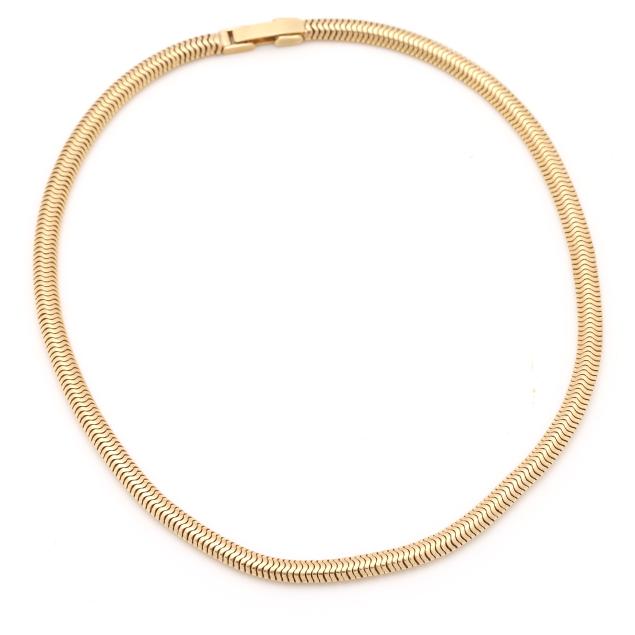 gold-snake-chain-necklace