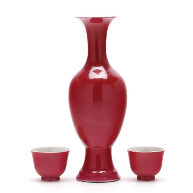 a-chinese-deep-pink-or-rose-monochrome-drinking-set