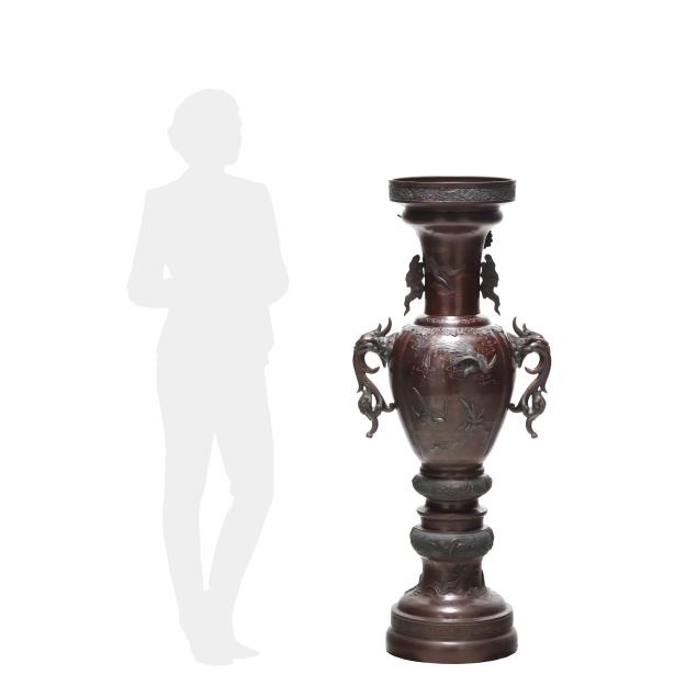an-impressive-japanese-bronze-floor-urn