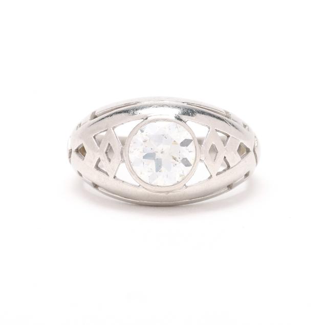 platinum-and-diamond-ring