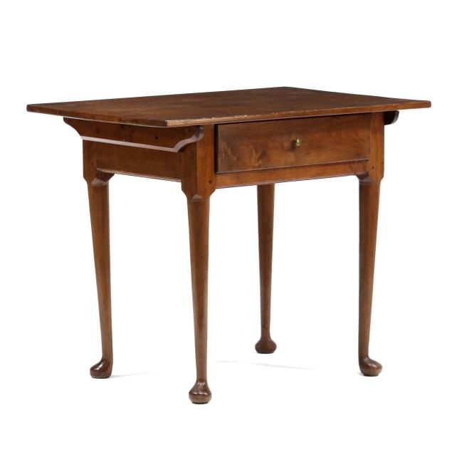north-carolina-queen-anne-walnut-pegged-top-writing-table