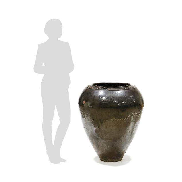 large-southeast-asian-glazed-earthenware-vessel