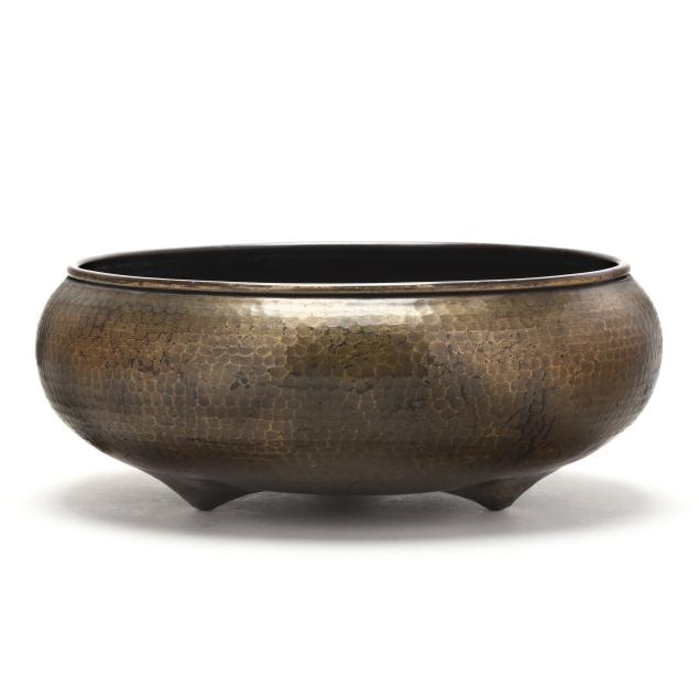 roycroft-hammered-copper-footed-bowl