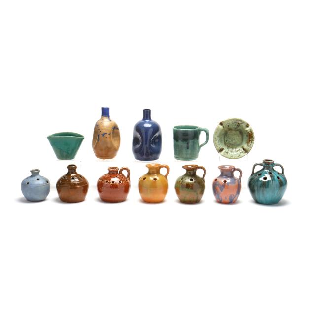 twelve-pieces-of-nc-pottery-including-north-state-and-owen