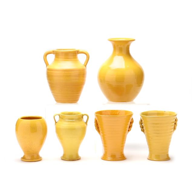 six-north-carolina-chrome-yellow-pottery-vases