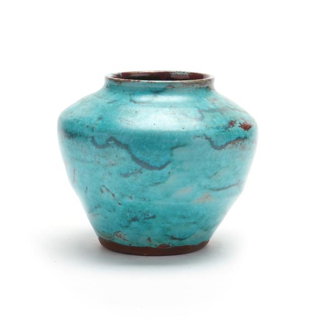 jugtown-potttery-seagrove-nc-chinese-blue-vase