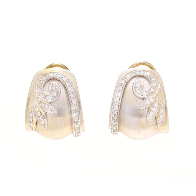 white-gold-and-diamond-hoop-earrings-seidengang