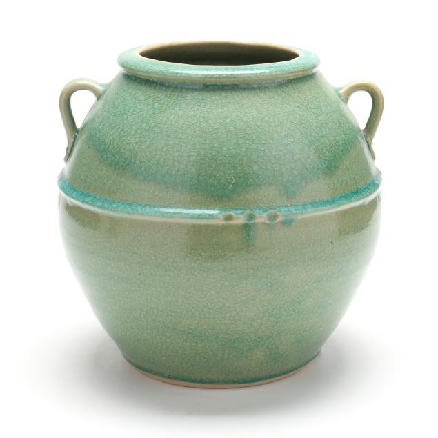 jugtown-pottery-pamela-owens-moore-county-nc-b-1958-large-two-handled-vase