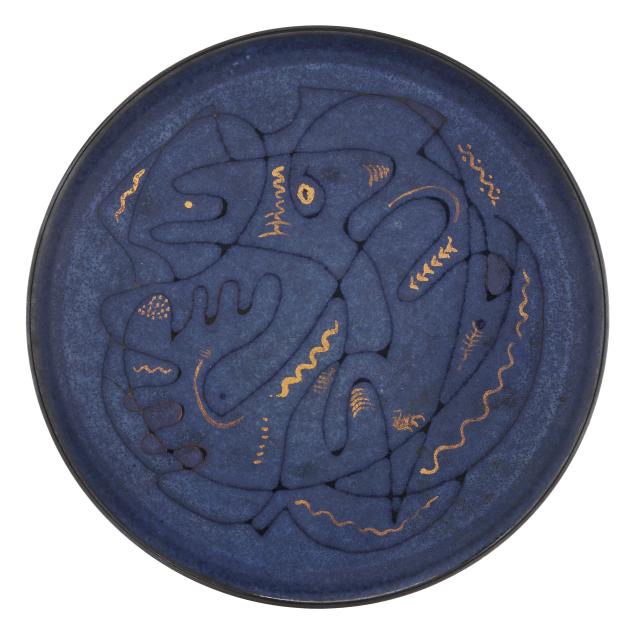edwin-and-mary-scheier-early-pottery-charger-with-abstract-figures