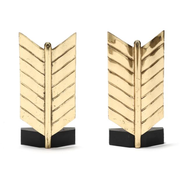 donald-deskey-american-1894-1989-pair-of-brass-art-deco-arrow-andirons