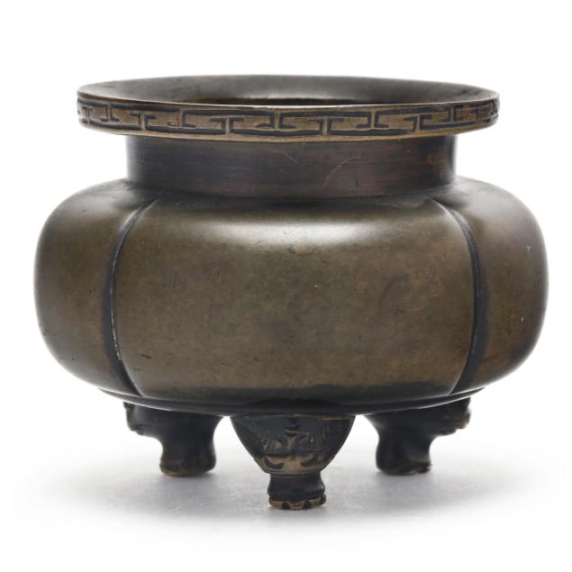 a-small-chinese-bronze-footed-censer