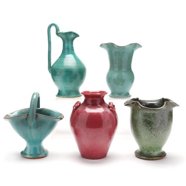 five-vintage-north-carolina-pottery-vessels-attributed-to-cole-family
