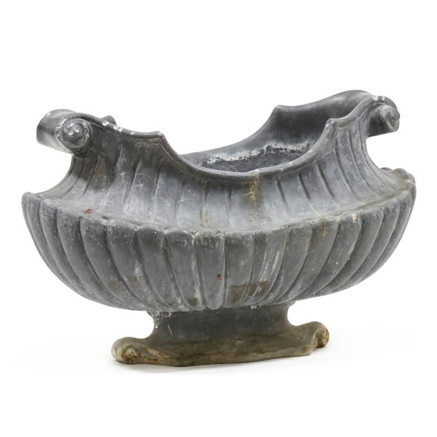 french-style-lead-garden-jardiniere