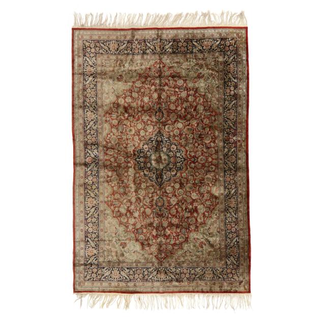 persian-silk-carpet