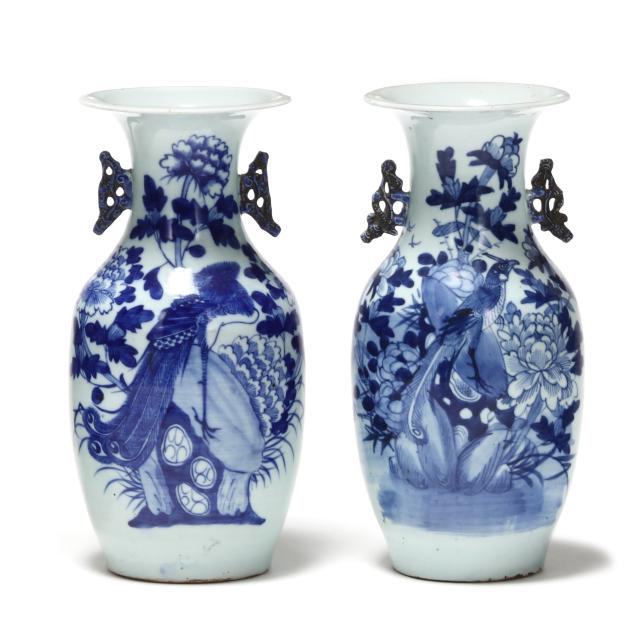 a-pair-of-chinese-porcelain-blue-and-white-vases-with-bird-motifs