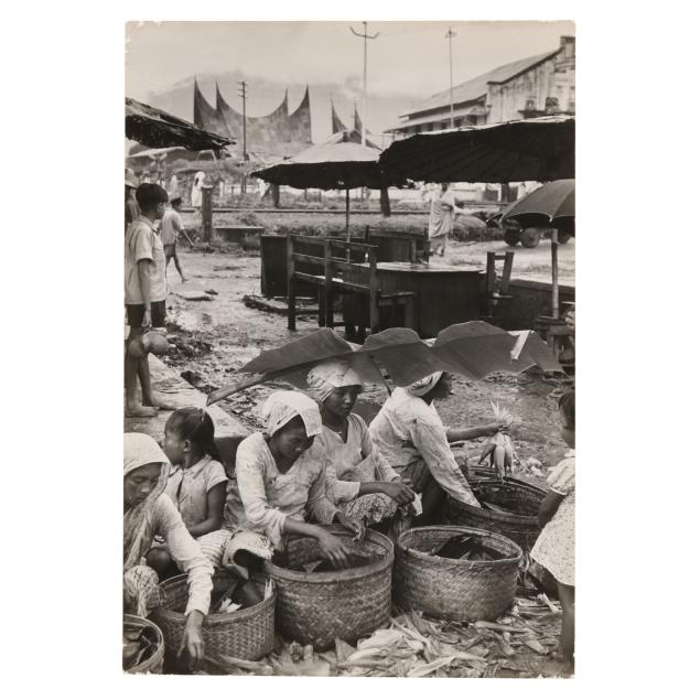 henri-cartier-bresson-french-1908-2004-i-bukit-tinggi-food-market-pasar-bawah-sumatra-indonesia-1949-i