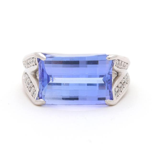 platinum-tanzanite-and-diamond-ring
