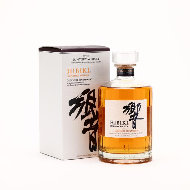 suntory-hibiki-japanese-harmony-whisky-decanter