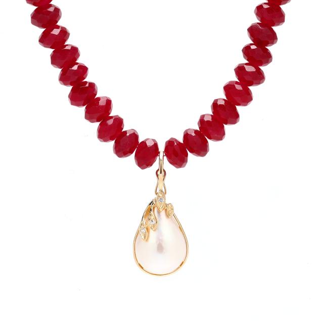 red-quartz-and-pearl-necklace