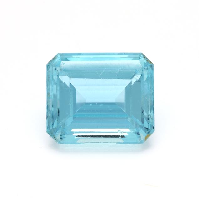 loose-18-53-carat-emerald-cut-aquamarine