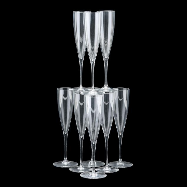nine-baccarat-i-dom-perignon-i-crystal-champagne-flutes