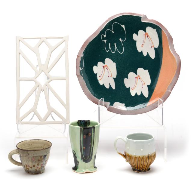 five-vibrant-studio-pottery-forms