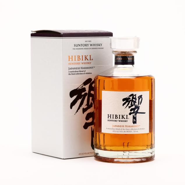 suntory-hibiki-japanese-harmony-whisky-decanter
