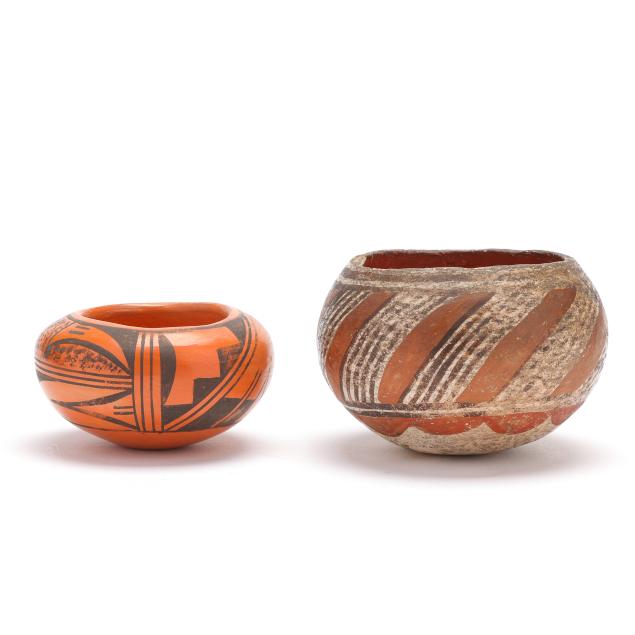 two-southwestern-native-american-miniature-pottery-bowls