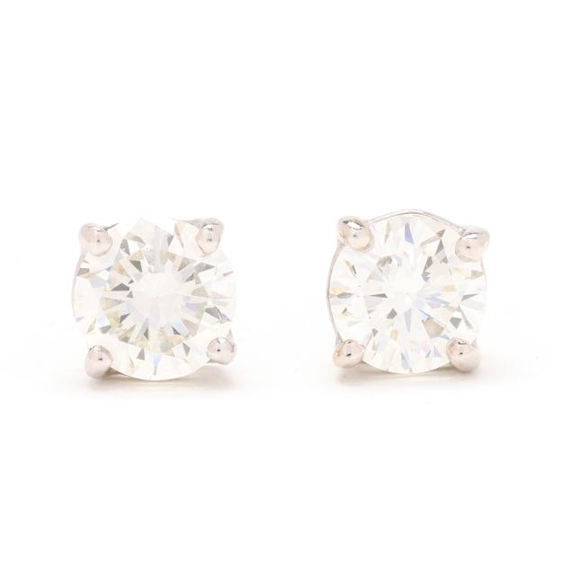 white-gold-and-diamond-stud-earrings