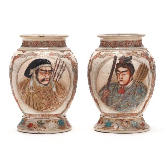 a-pair-of-japanese-satsuma-vases-with-samurai