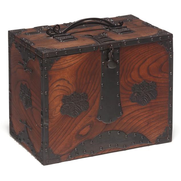 a-japanese-ship-document-chest