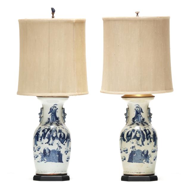 a-pair-of-tall-chinese-blue-and-white-vase-lamps