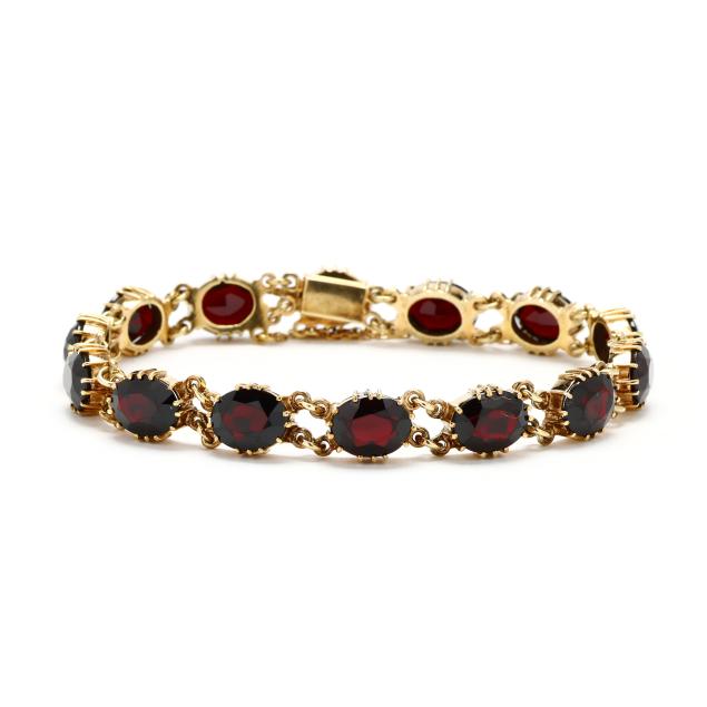 vintage-gold-and-garnet-line-bracelet-germany