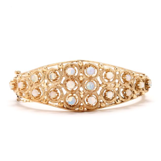 vintage-gold-and-opal-bracelet