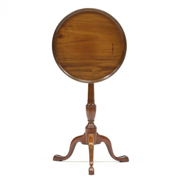 philadelphia-queen-anne-mahogany-dish-top-candlestand