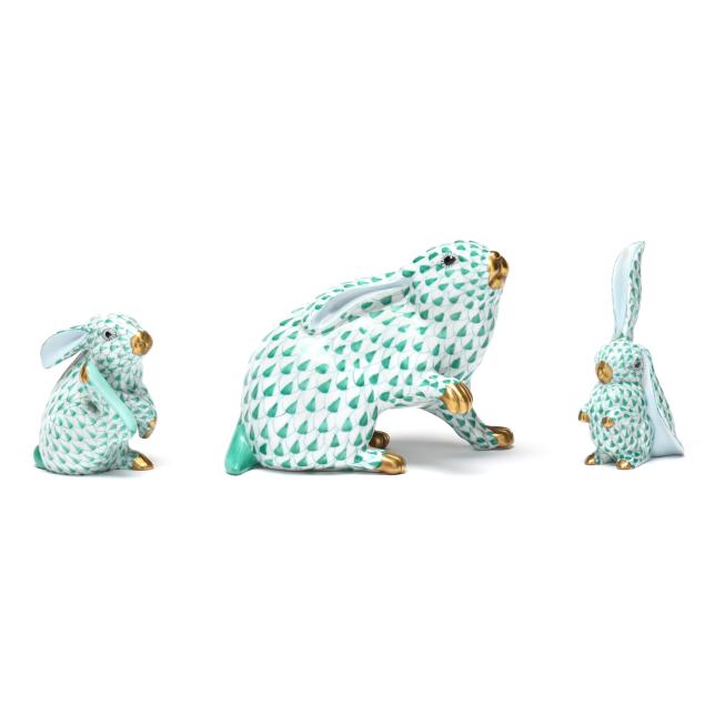 herend-three-green-fishnet-porcelain-rabbits