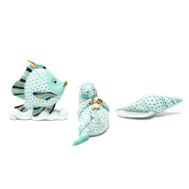 herend-three-green-fishnet-porcelain-sea-creatures