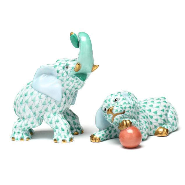 herend-two-green-fishnet-porcelain-animals