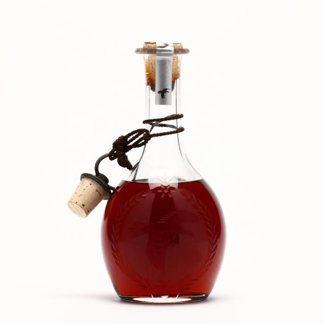 wild-turkey-bourbon-whiskey-in-wedgwood-decanter
