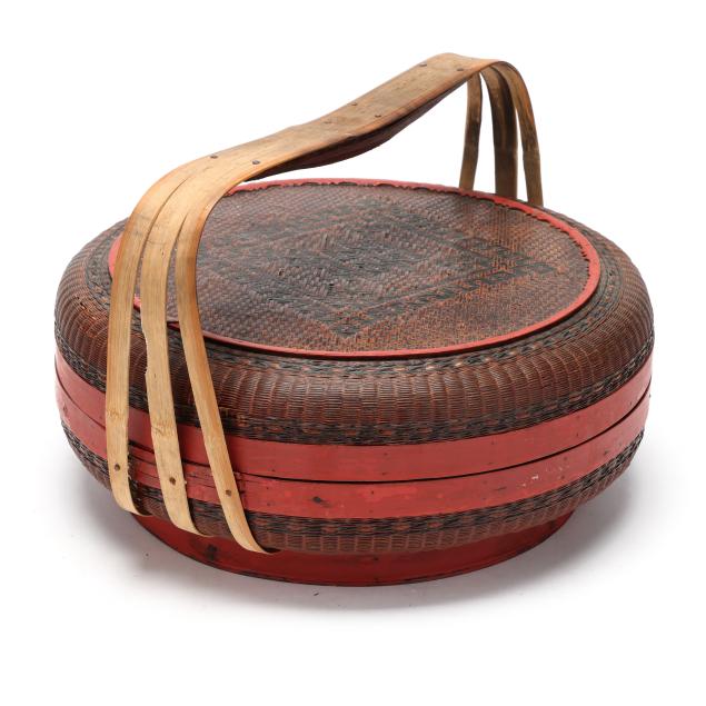 a-chinese-circular-wedding-basket
