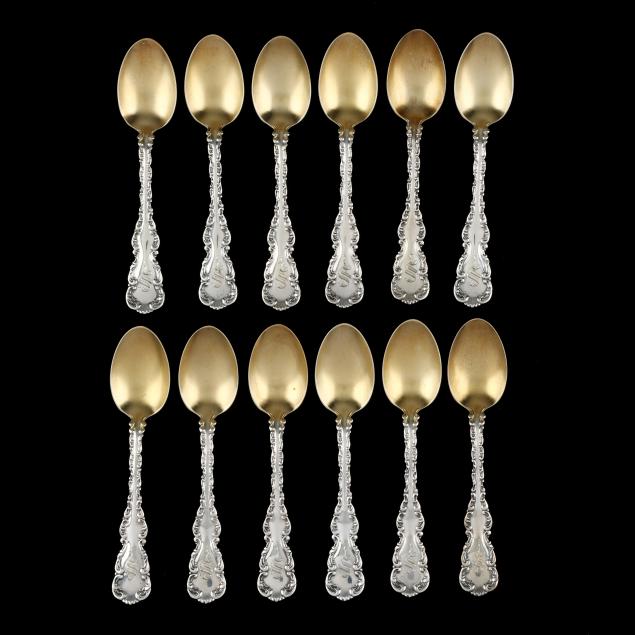 cased-set-of-twelve-whiting-i-louis-xv-i-sterling-silver-demitasse-spoons