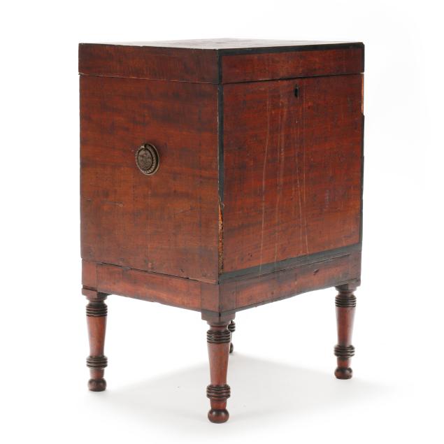 sheraton-diminutive-mahogany-cellarette