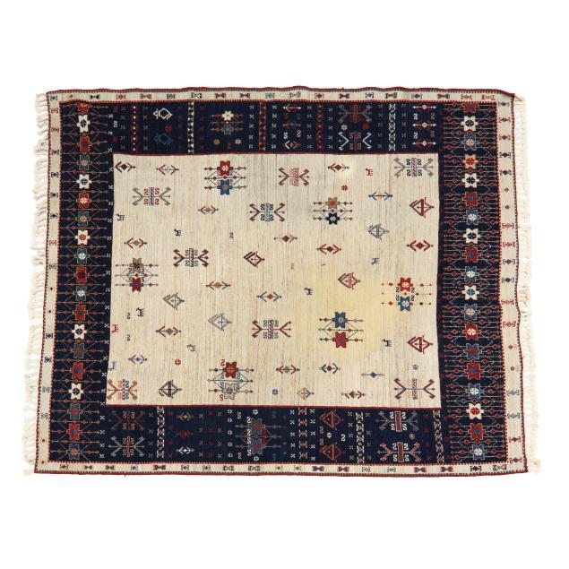 flatweave-soumak-carpet