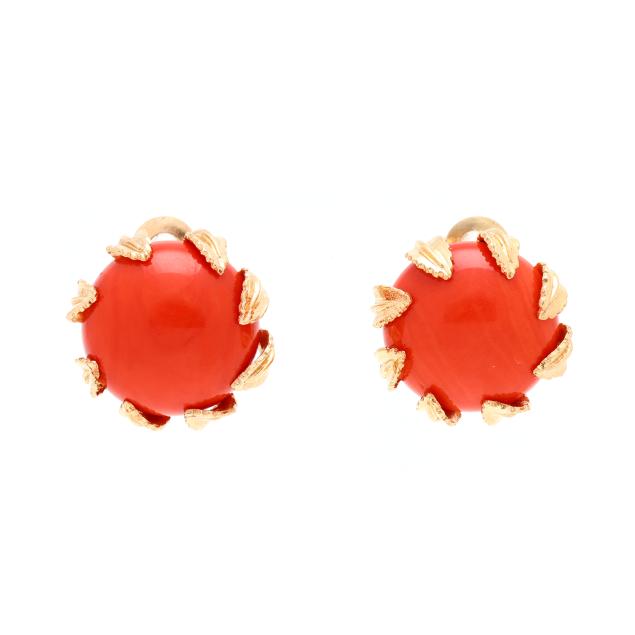 vintage-gold-and-coral-button-earrings