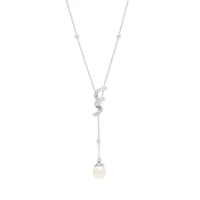 white-gold-diamond-and-pearl-drop-necklace