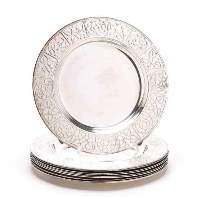 set-of-ten-tiffany-studios-silver-plated-dinner-plates