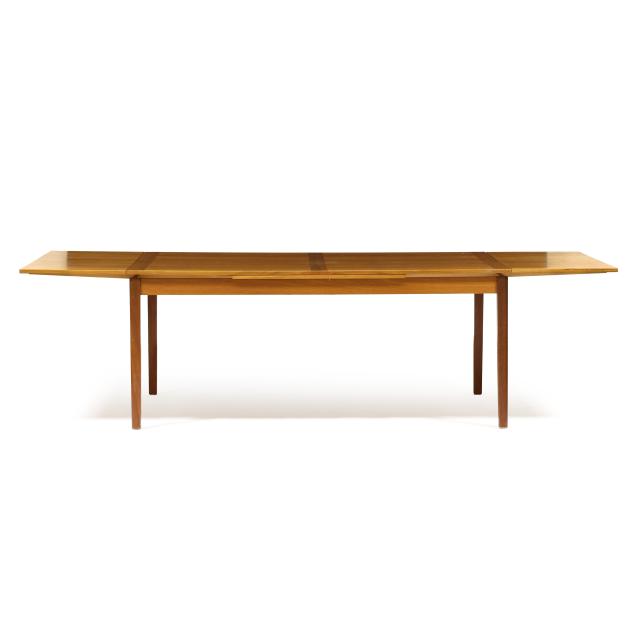 danish-modern-teak-extension-dining-table