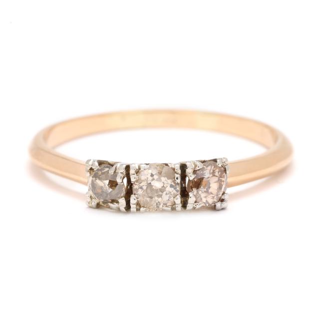 antique-gold-and-three-stone-diamond-ring