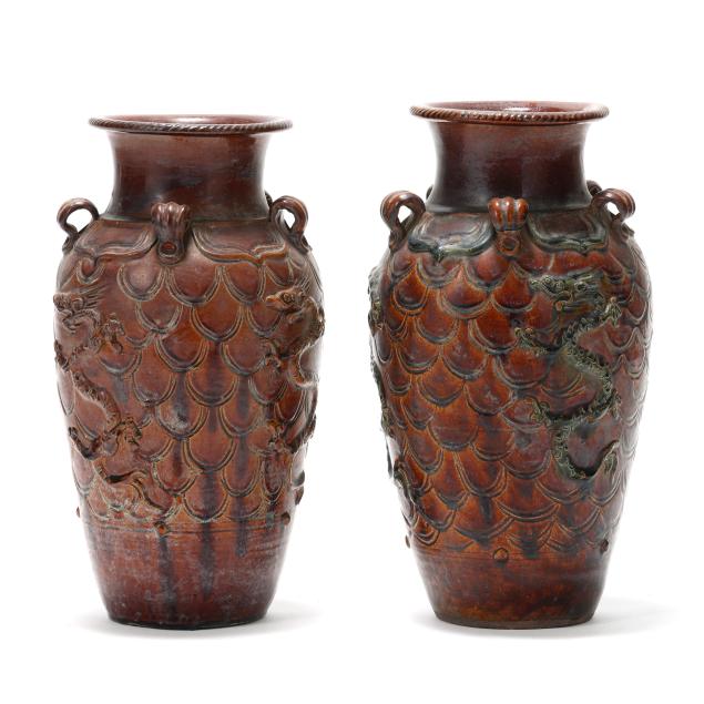 pair-of-chinese-pottery-vases-with-dragons
