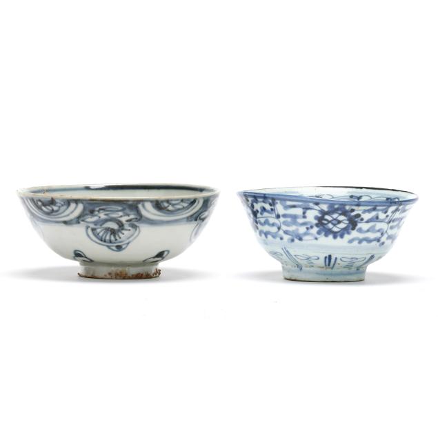 two-vietnamese-blue-and-white-porcelain-bowls